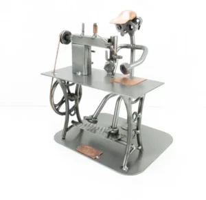 Kleermaker moerenbeeldje