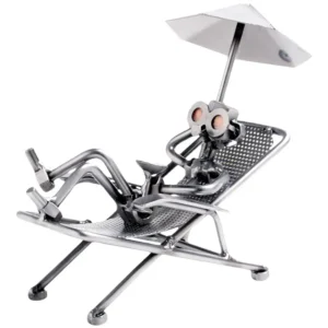 Moerenbeeldje - Vakantieganger - Zonnen in strandstoel - Vakantie - 8x18x18 cm