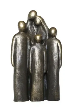 Beeldje Gezin met 3 grote kinderen