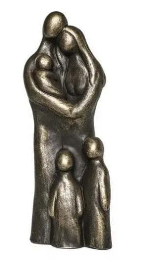 Beeldjes gezin sculptuur