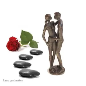 Beeldje Innige Liefde