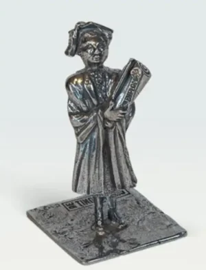 Beroepen beeldje tin - Student geslaagd tin beeldje