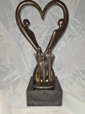 Beeldje familie verbinden met kind(eren)